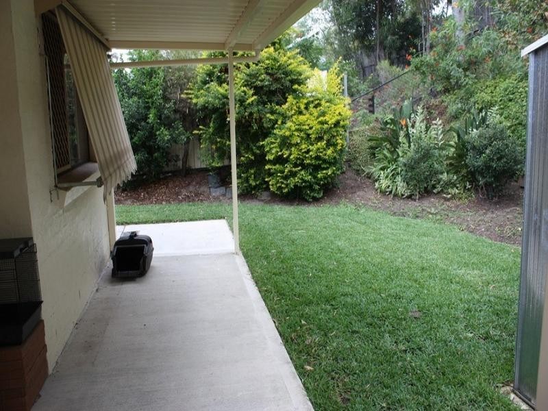 2/60 Village Way, Oxenford QLD 4210