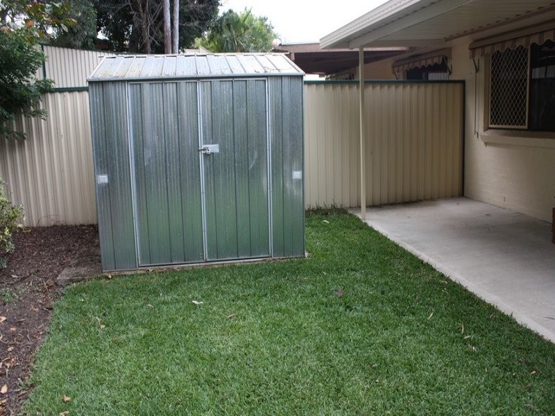 2/60 Village Way, Oxenford QLD 4210