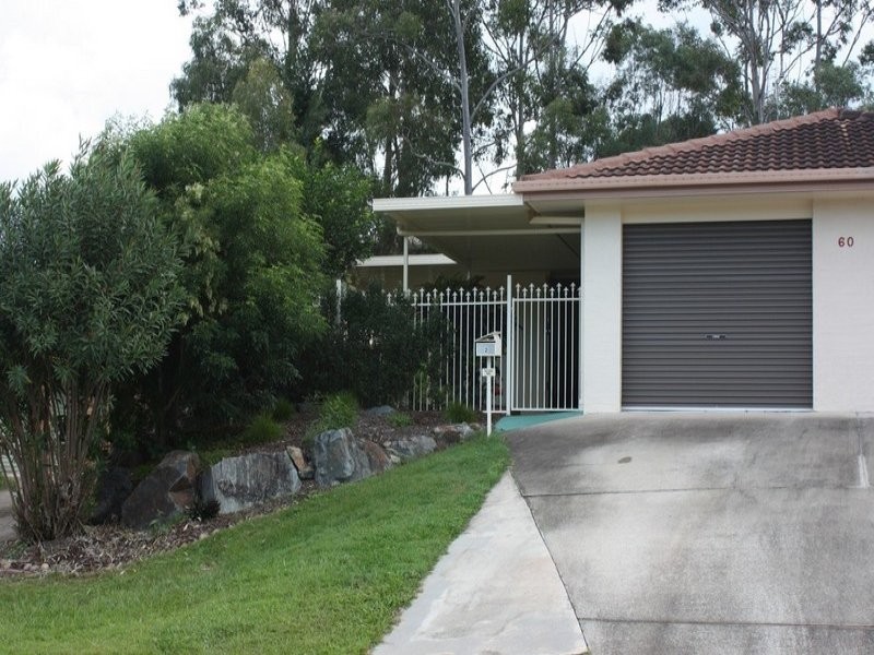 2/60 Village Way, Oxenford QLD 4210