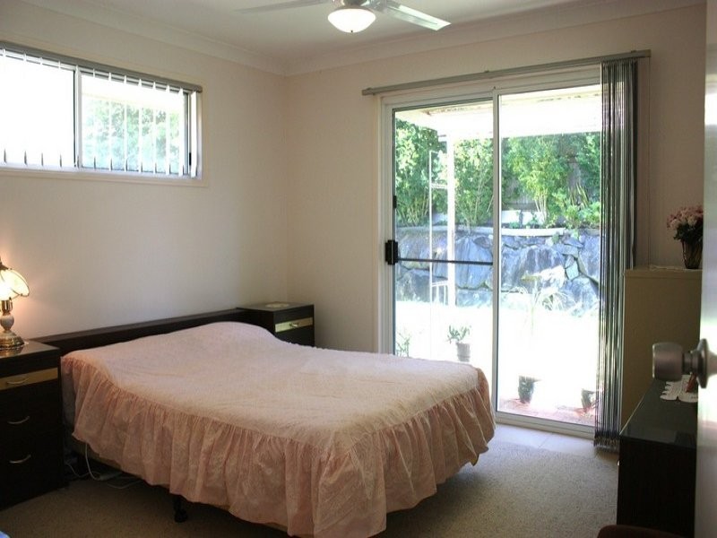 66 Village Way, Oxenford QLD 4210