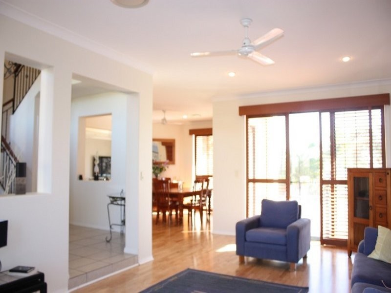 18 East Park Waters, Monterey Keys QLD 4212