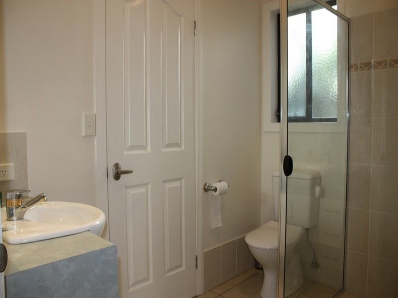 18 East Park Waters, Monterey Keys QLD 4212