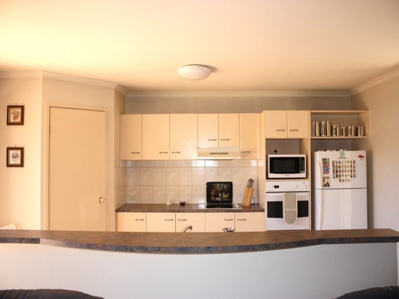 21 Greensborough Crescent, Parkwood QLD 4214