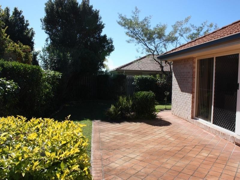 21 Greensborough Crescent, Parkwood QLD 4214