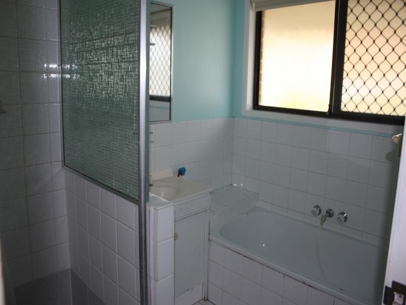 1/8 Tannock Street, Ashmore QLD 4214