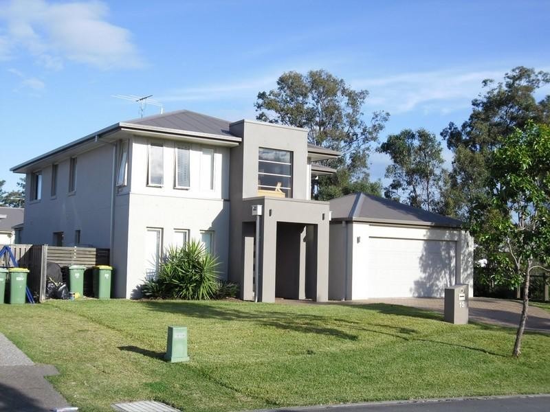 15 Strathburn Crescent, Ormeau QLD 4208