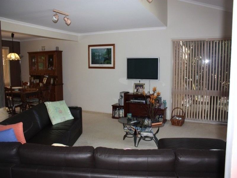 10 Kel Nagel Circuit, Parkwood QLD 4214