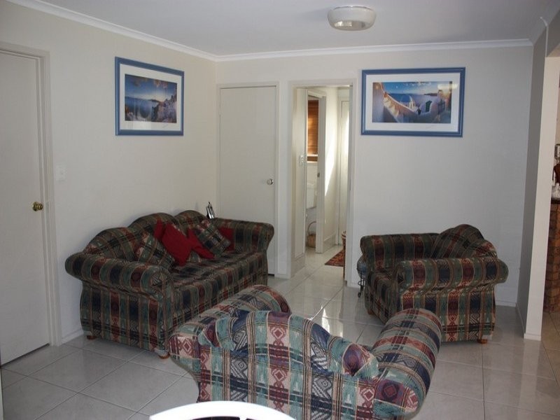 10 Kel Nagel Circuit, Parkwood QLD 4214