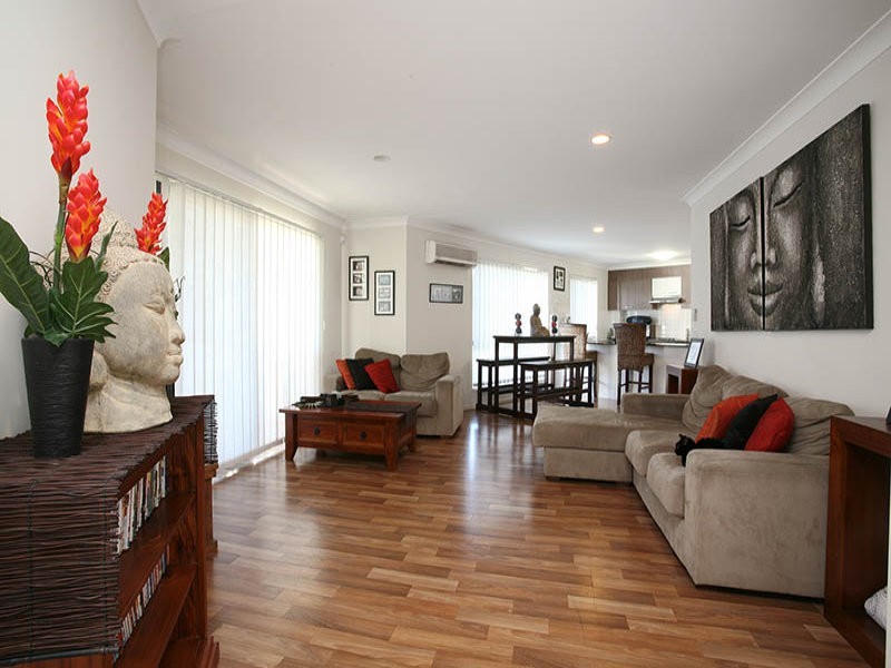 7/24 Jessica Drive, Upper Coomera QLD 4209