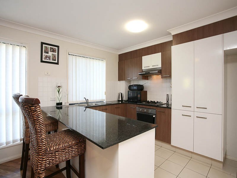 7/24 Jessica Drive, Upper Coomera QLD 4209