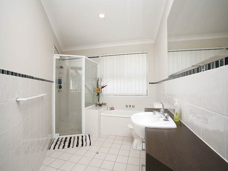 7/24 Jessica Drive, Upper Coomera QLD 4209