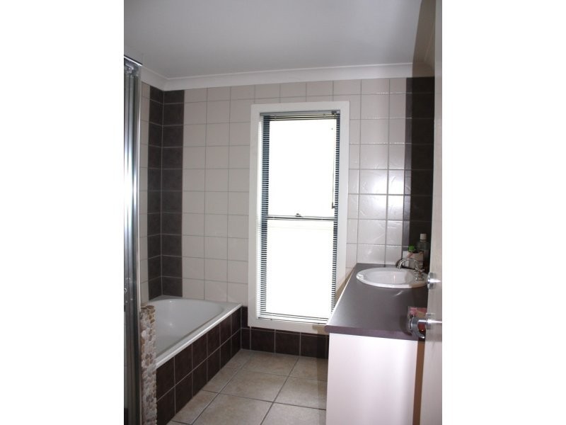 1 Atara Lane, Coomera QLD 4209