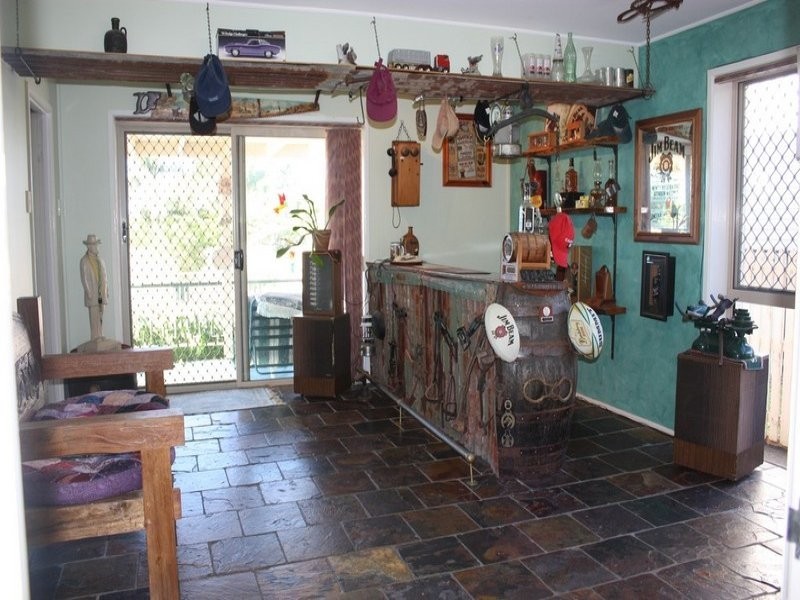 2 Kingsley Avenue, Labrador QLD 4215