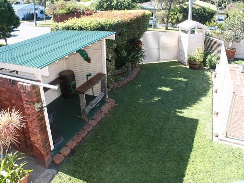 2 Kingsley Avenue, Labrador QLD 4215