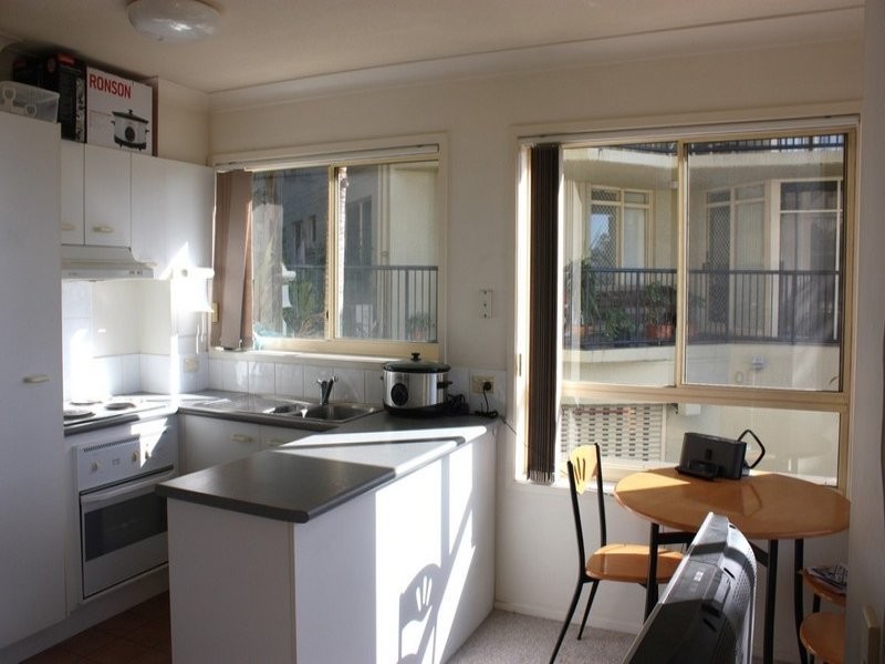 1/416 Marine Parade, Biggera Waters QLD 4216