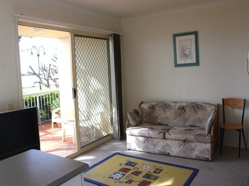 1/416 Marine Parade, Biggera Waters QLD 4216