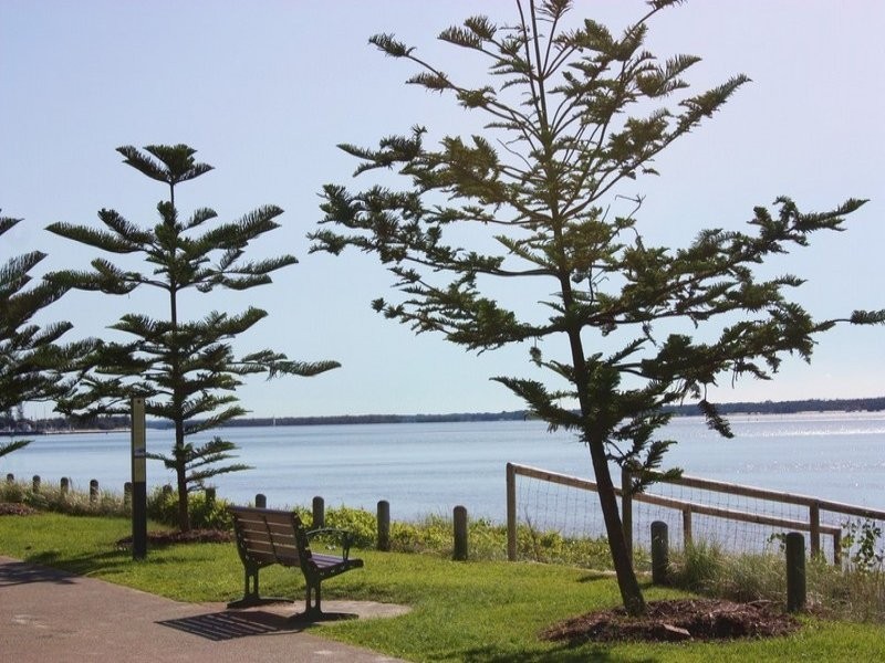 1/416 Marine Parade, Biggera Waters QLD 4216