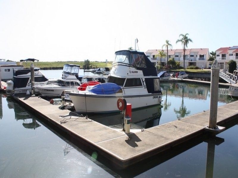 40/81 Boykambil Esplanade, Hope Island QLD 4212