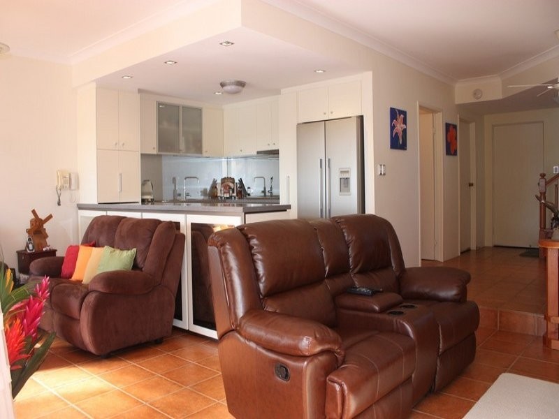 40/81 Boykambil Esplanade, Hope Island QLD 4212