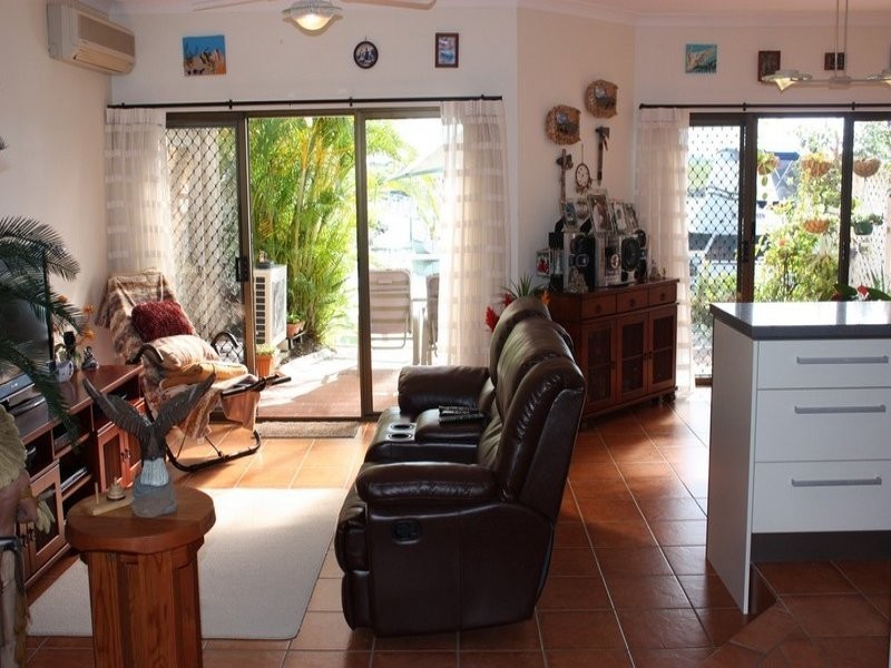 40/81 Boykambil Esplanade, Hope Island QLD 4212
