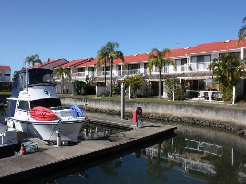 40/81 Boykambil Esplanade, Hope Island QLD 4212