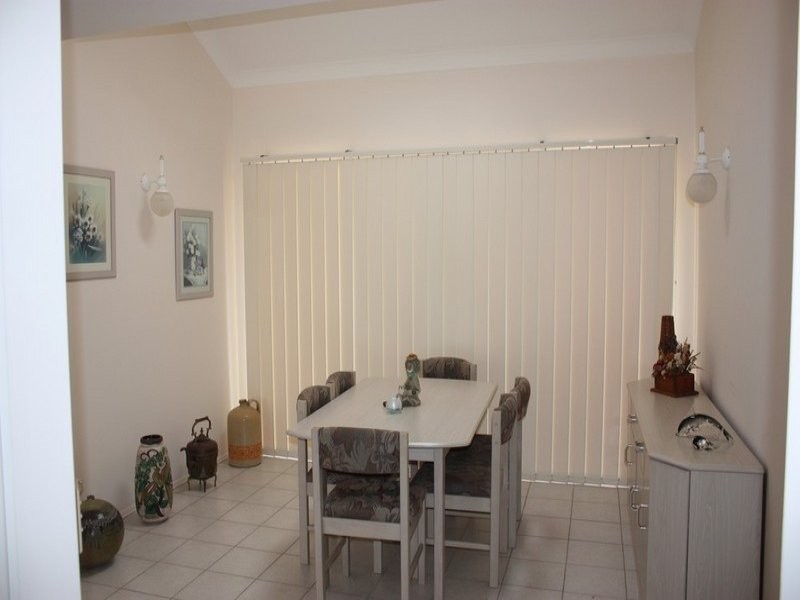 1 Highgate Lane, Robina QLD 4226