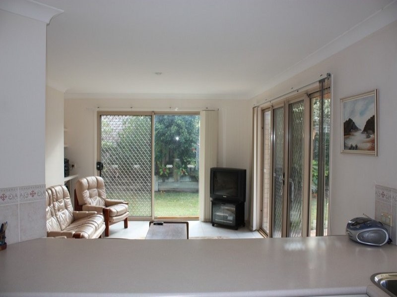 1 Highgate Lane, Robina QLD 4226