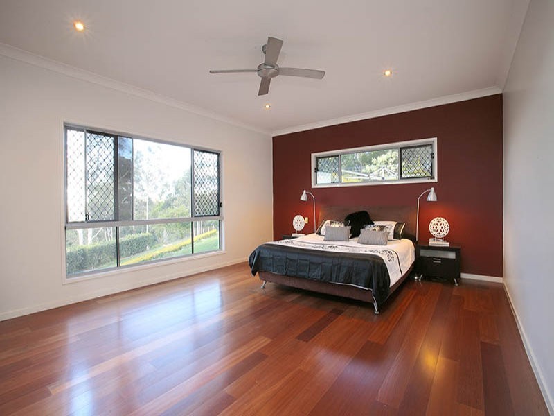 14 Vennor Drive, Ormeau QLD 4208