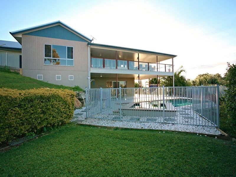 14 Vennor Drive, Ormeau QLD 4208