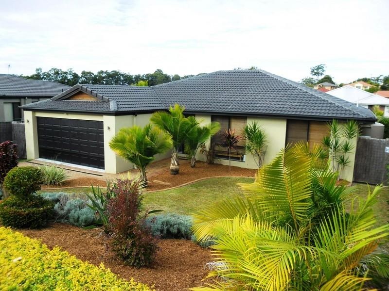 10 Brookland Court, Molendinar QLD 4214