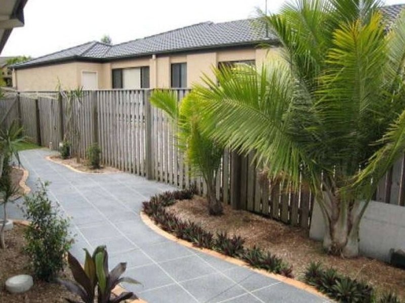 10 Brookland Court, Molendinar QLD 4214