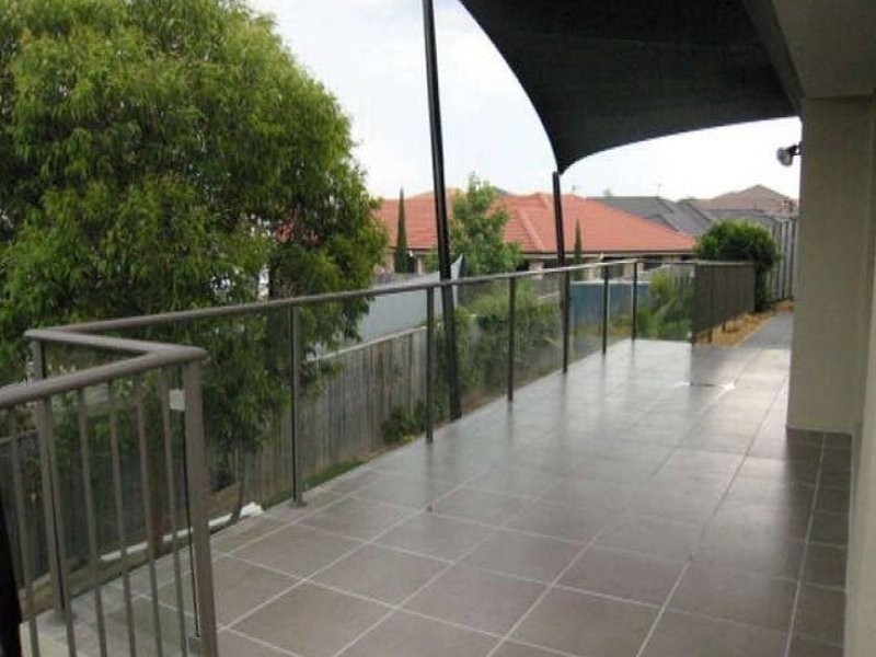 10 Brookland Court, Molendinar QLD 4214