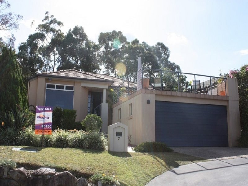 7 Sarah Place, Ashmore QLD 4214