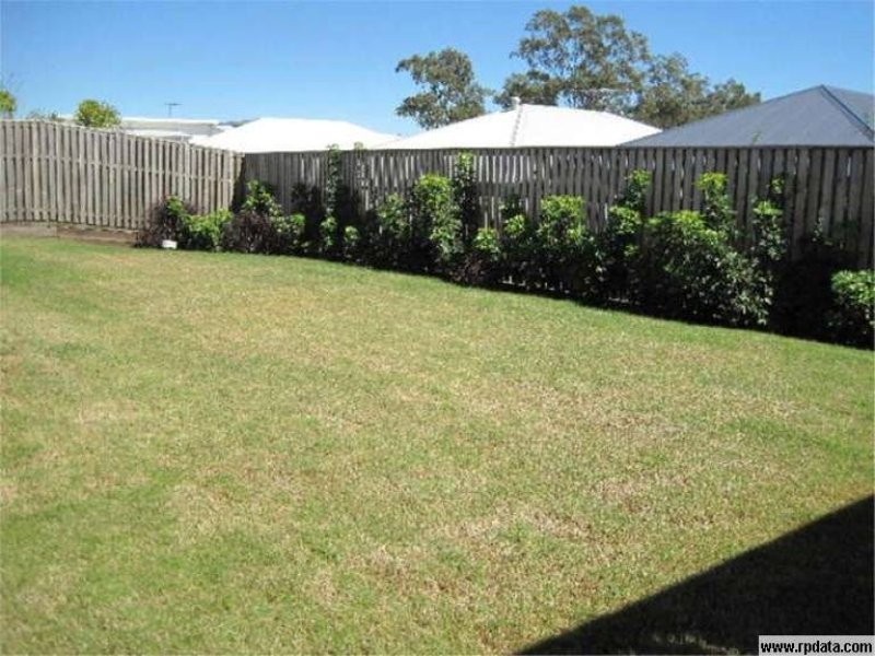8 Summerlea Crescent, Ormeau QLD 4208
