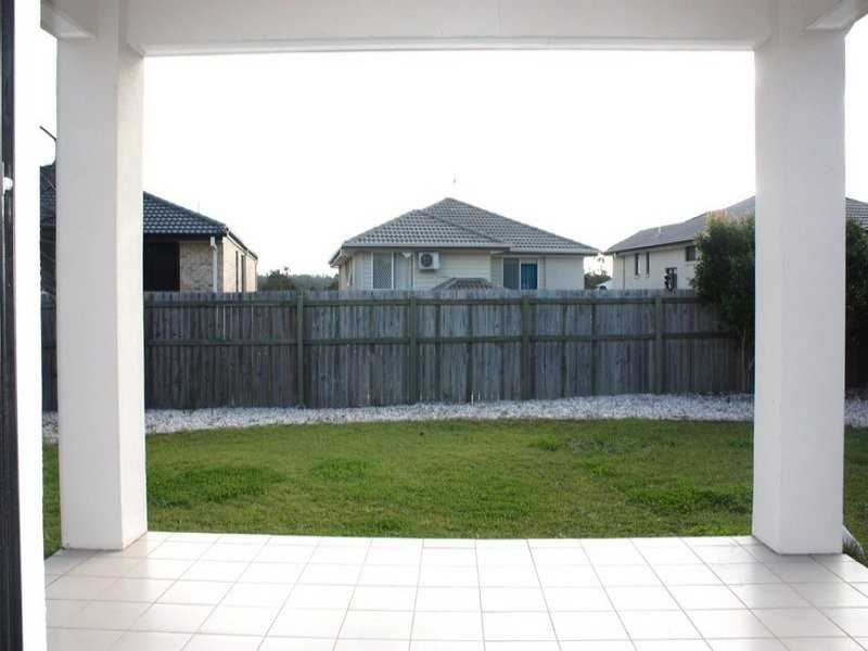 4 Corymbia way, Molendinar QLD 4214
