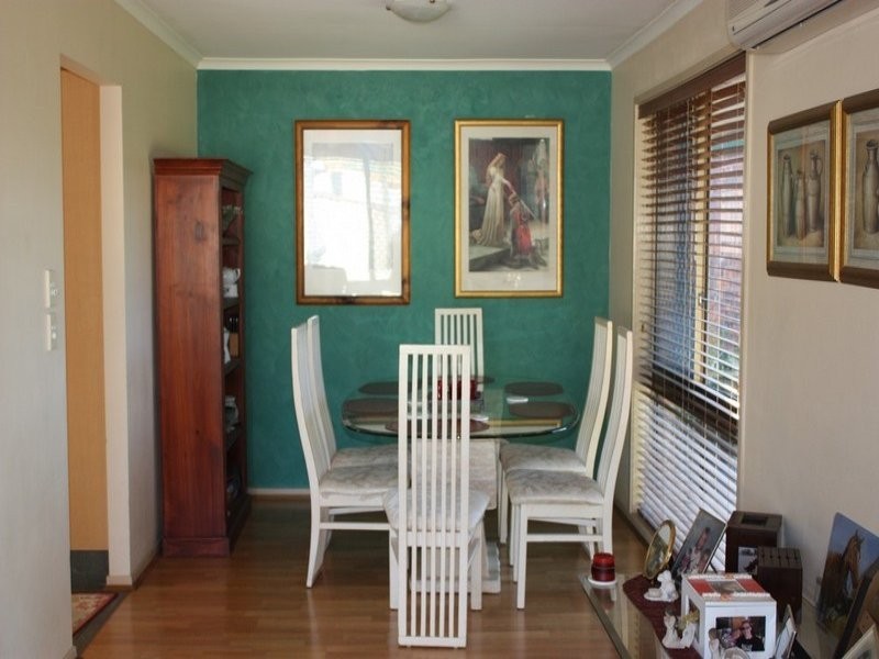 4 Minden Crescent, Helensvale QLD 4212