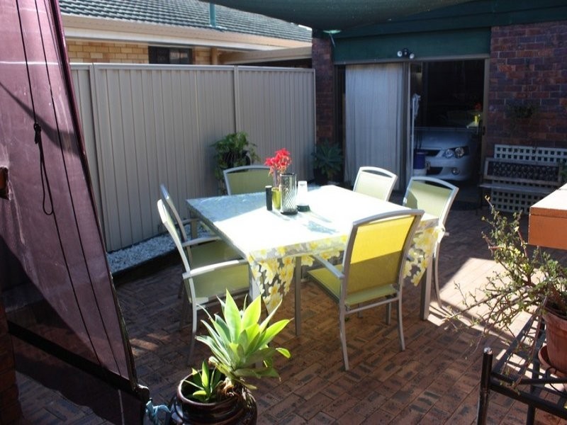 4 Minden Crescent, Helensvale QLD 4212