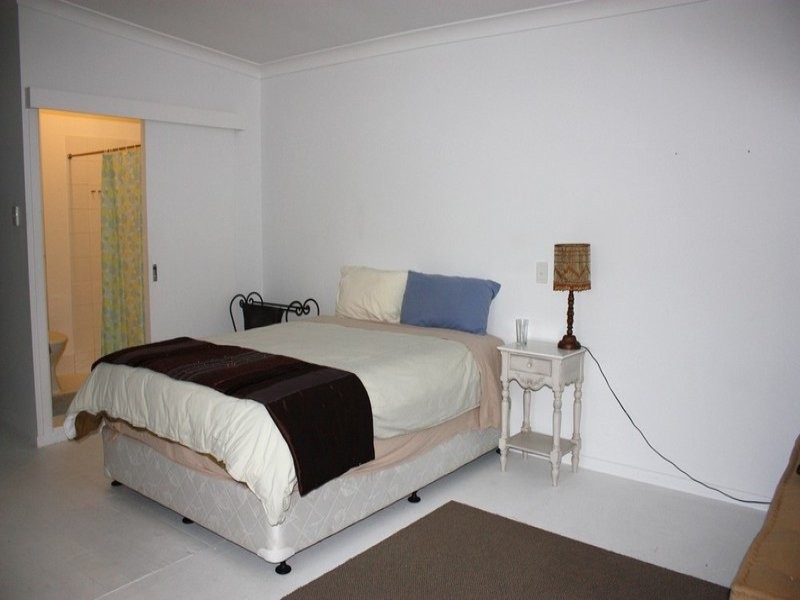 19 Cawthray Street, Biggera Waters QLD 4216