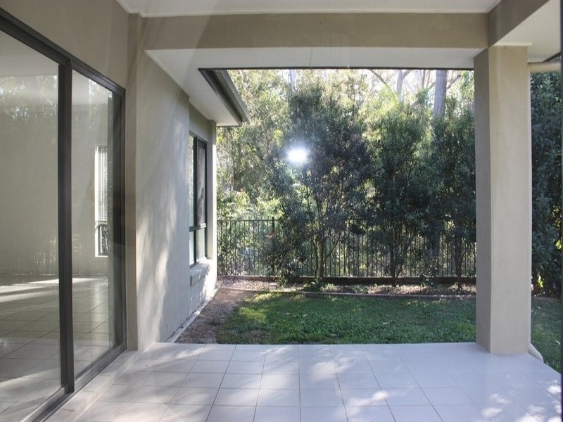 26 Lockwood Place, Molendinar QLD 4214