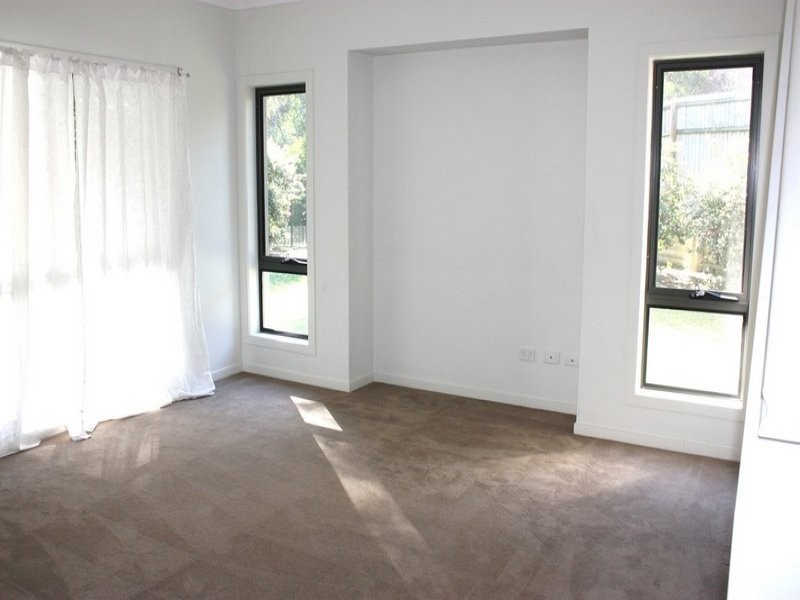 26 Lockwood Place, Molendinar QLD 4214