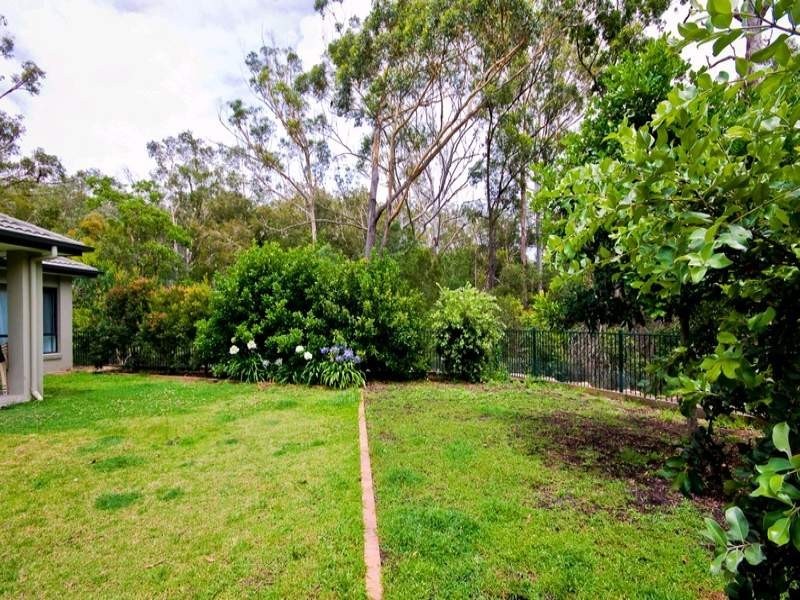 26 Lockwood Place, Molendinar QLD 4214