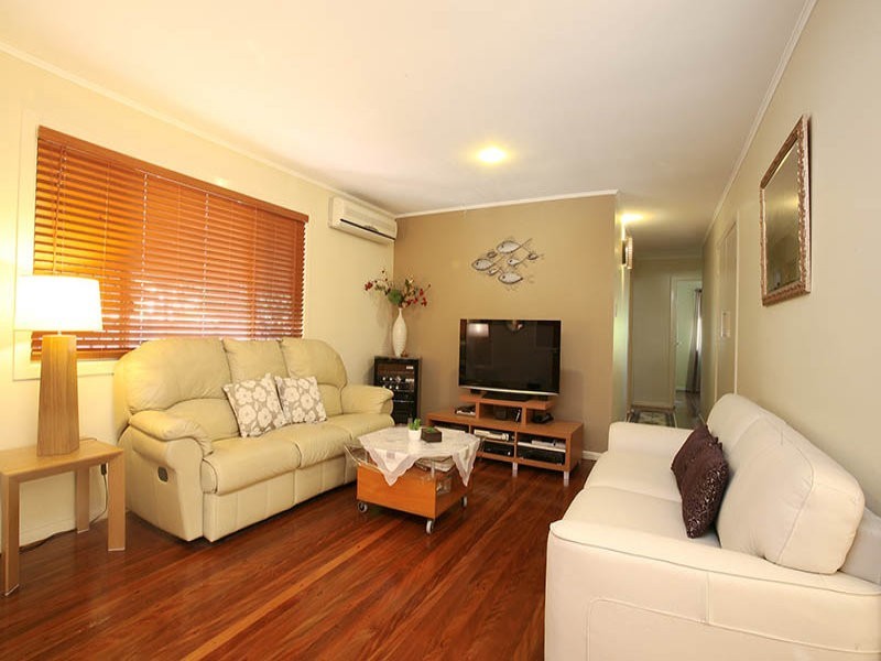 10 Clare Street, Southport QLD 4215