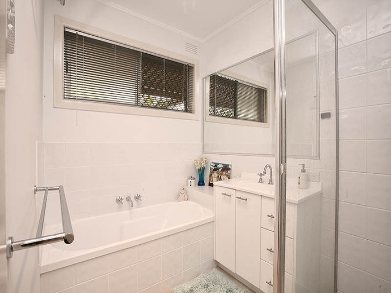 10 Clare Street, Southport QLD 4215