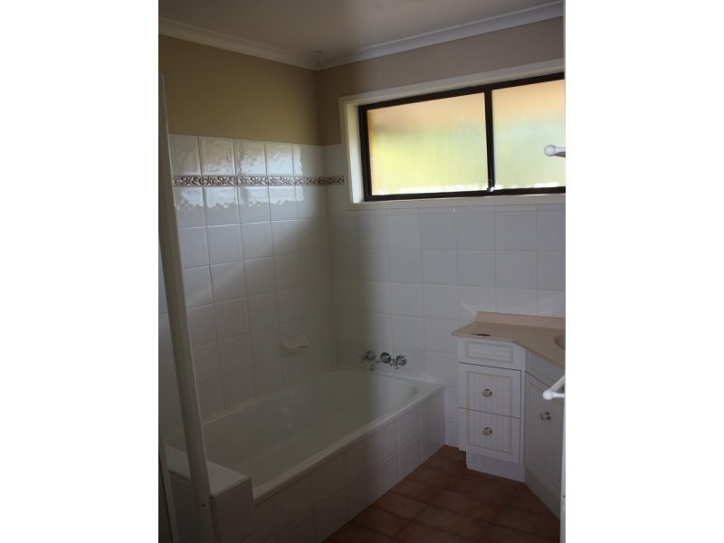 45 Kallaroo Crescent, Ashmore QLD 4214