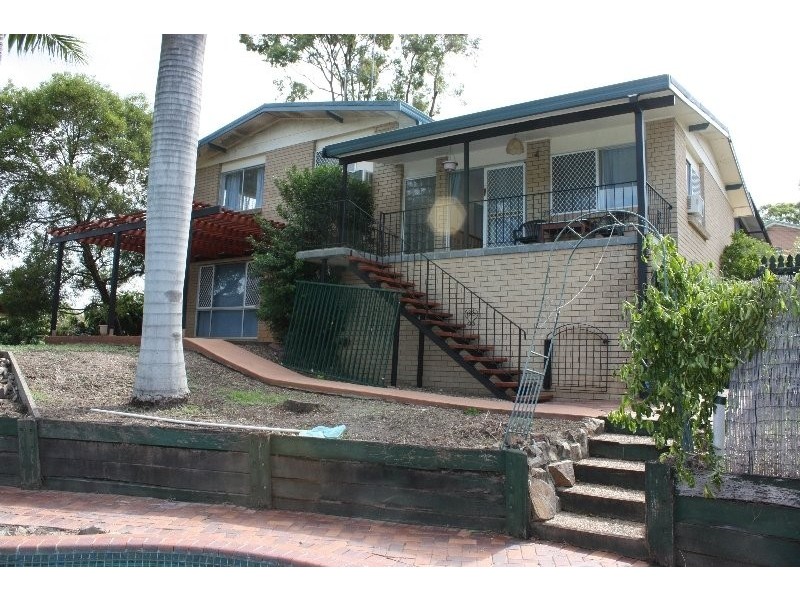 2 Flinders Avenue, Molendinar QLD 4214