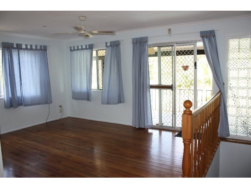 2 Flinders Avenue, Molendinar QLD 4214