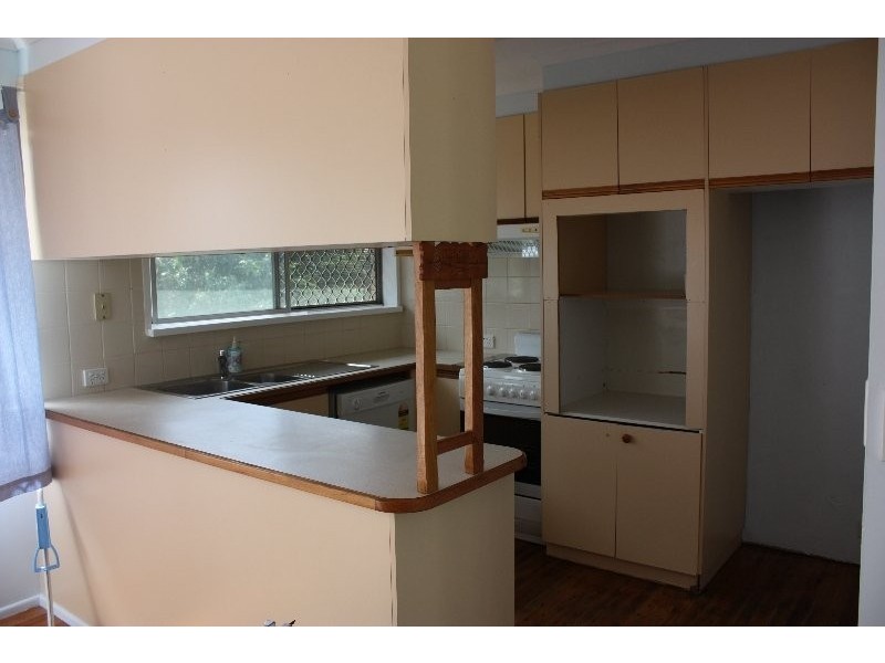 2 Flinders Avenue, Molendinar QLD 4214