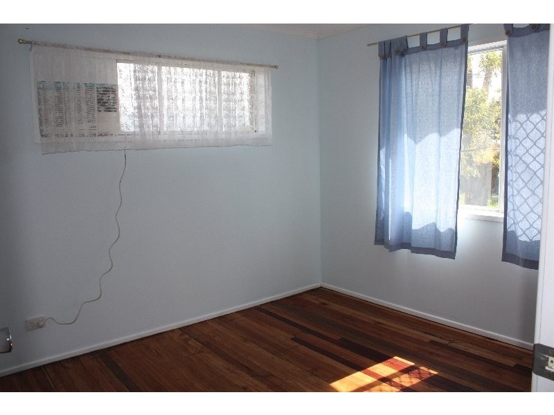 2 Flinders Avenue, Molendinar QLD 4214