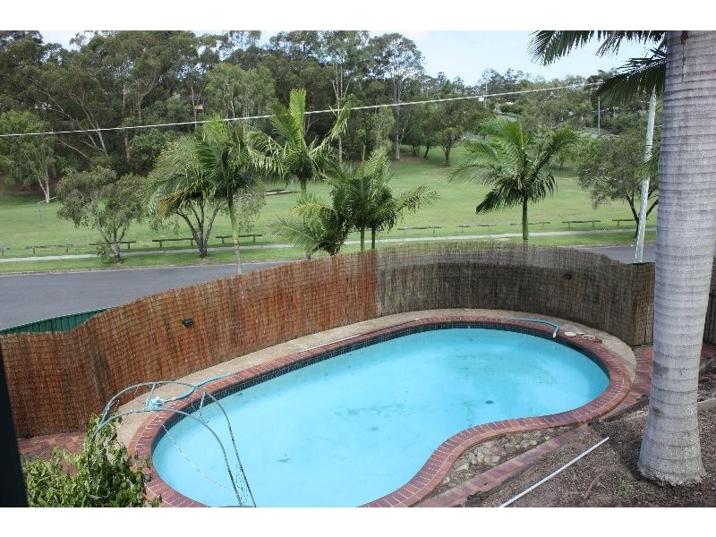 2 Flinders Avenue, Molendinar QLD 4214