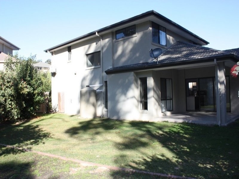 26 Lockwood Place, Molendinar QLD 4214